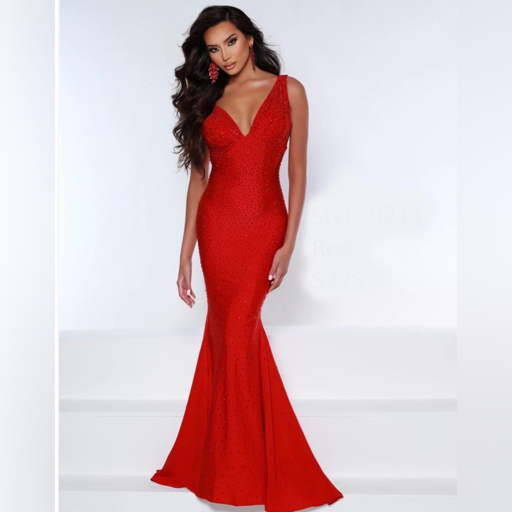 Johnathan Kanye Red Formal/Prom Dress